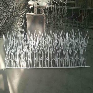 حفاظ روی دیوار حیاط مسکونی 10 طرح