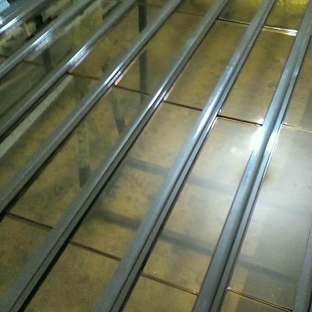 خرید ریل کرکره برقی آلومینیومی برای مغازه