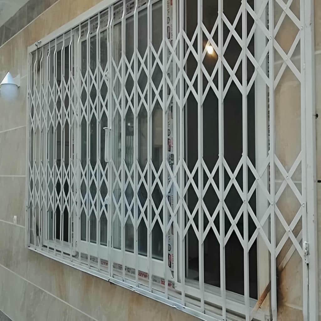 حفاظ پنجره ویلایی نمای باغ سفارشی