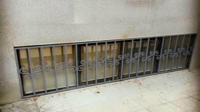 حفاظ پنجره مشکی طلایی نما سفارشی