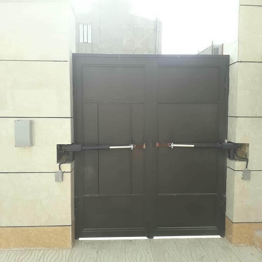 جک الکترومکانیک درب پارکینگ با فریم فلزی تقویت شده