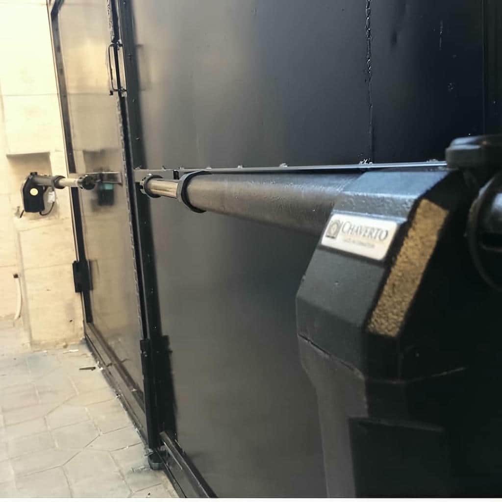 جک پارکینگی کم تردد با برد کنترل داخل جعبه محافظ