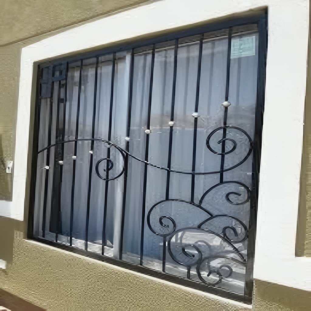 حفاظ پنجره ضد سرقت در مرحله اندازه گیری دهانه