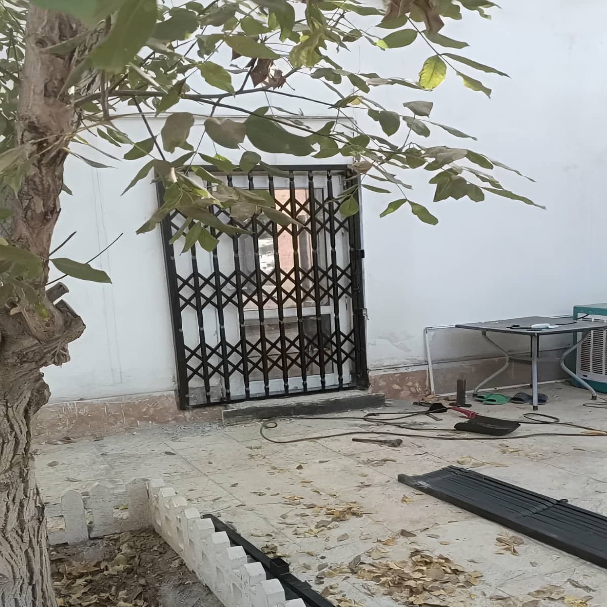 مرکز تخصصی فروش نرده آکاردئونی با قیمت مناسب برای انتخاب جنس و متریال متناسب