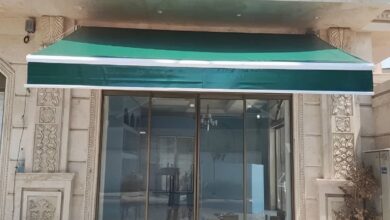سایبان برقی کم صدا نصب شده در محیط مسکونی