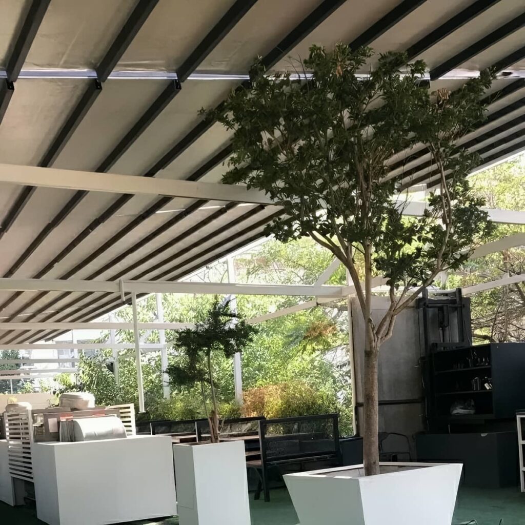 سایبان برقی سفارشی برای مسیر رفت و آمد در استان کرمانشاه