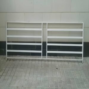 حفاظ پله نصب شده در مسیر محدود و کم عرض