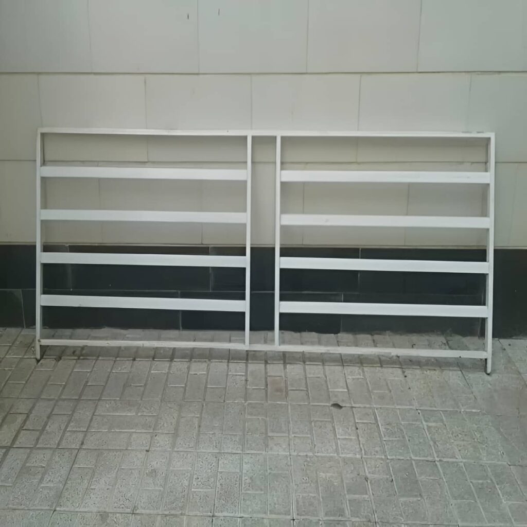 حفاظ تراس فلزی آماده اندازه گیری محل نصب