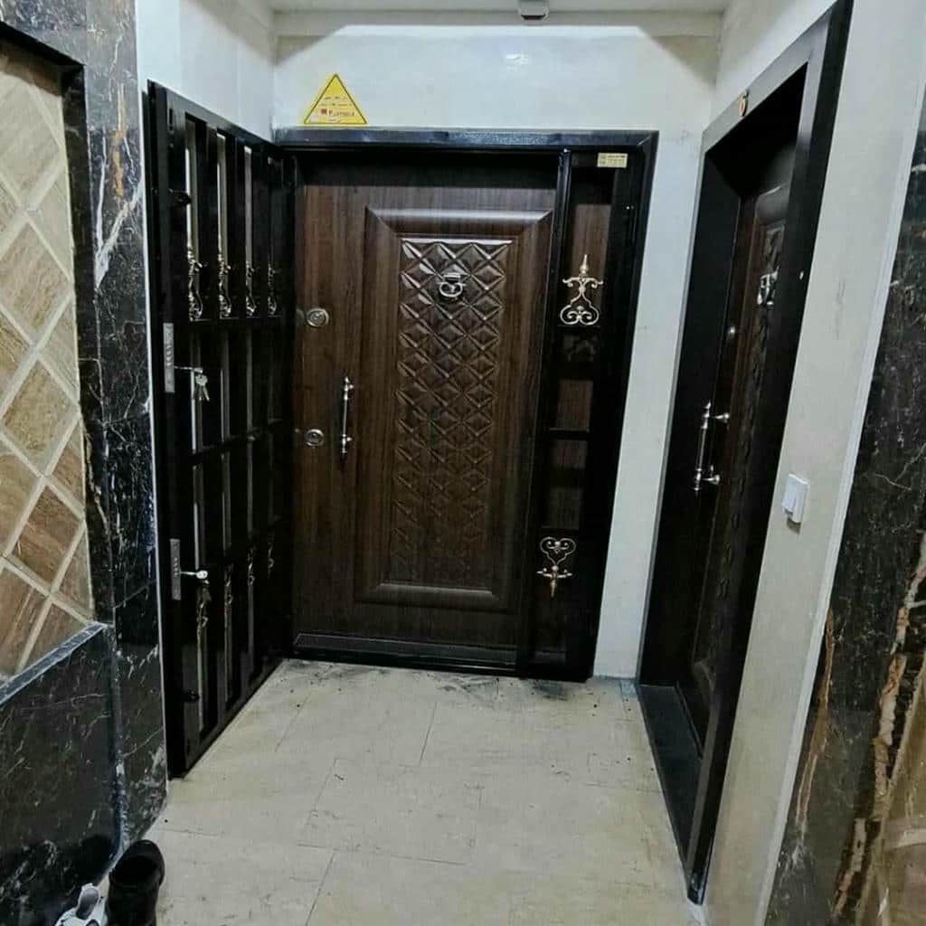 راهنمای خرید حفاظ درب آپارتمان