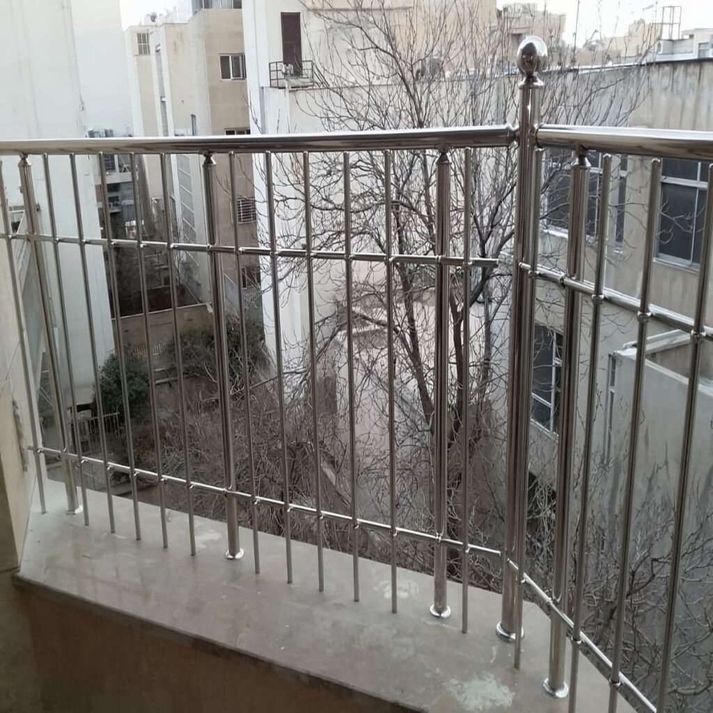 نرده بالکن ایمن برای استفاده روزانه در قم