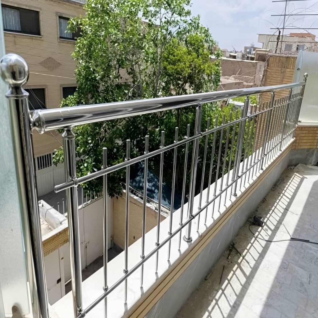 هندریل راه پله با پرداخت تمیز برای مسیر داخلی ساختمان