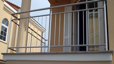هندریل راه پله فلزی سفارشی برای بازسازی ساختمان قدیمی