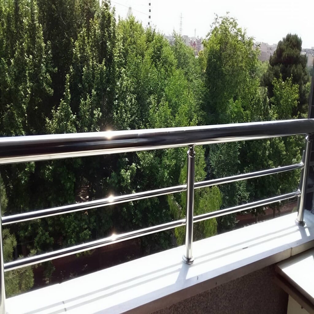 حفاظ بالکن با بدنه مقاوم برای فضای باز ویلا