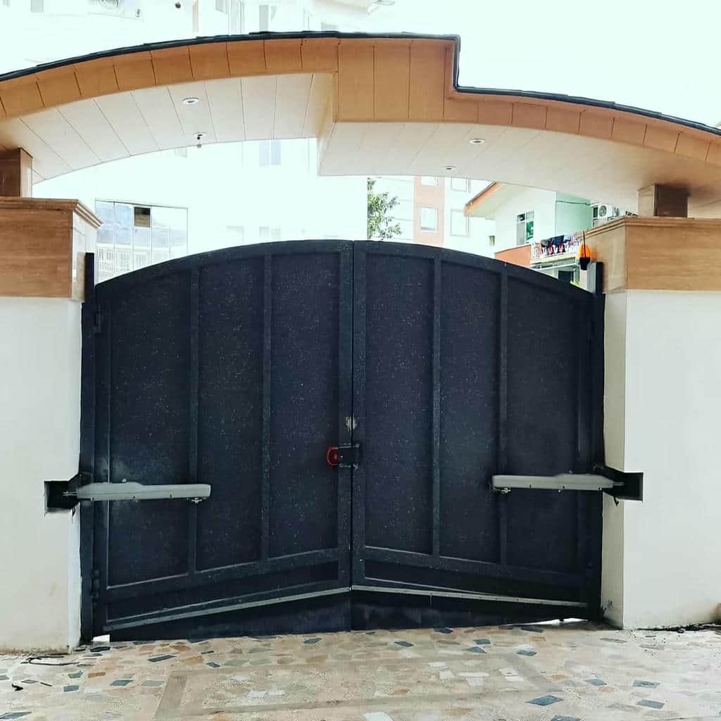 جک هیدرولیک در مرحله بررسی جنس و متریال