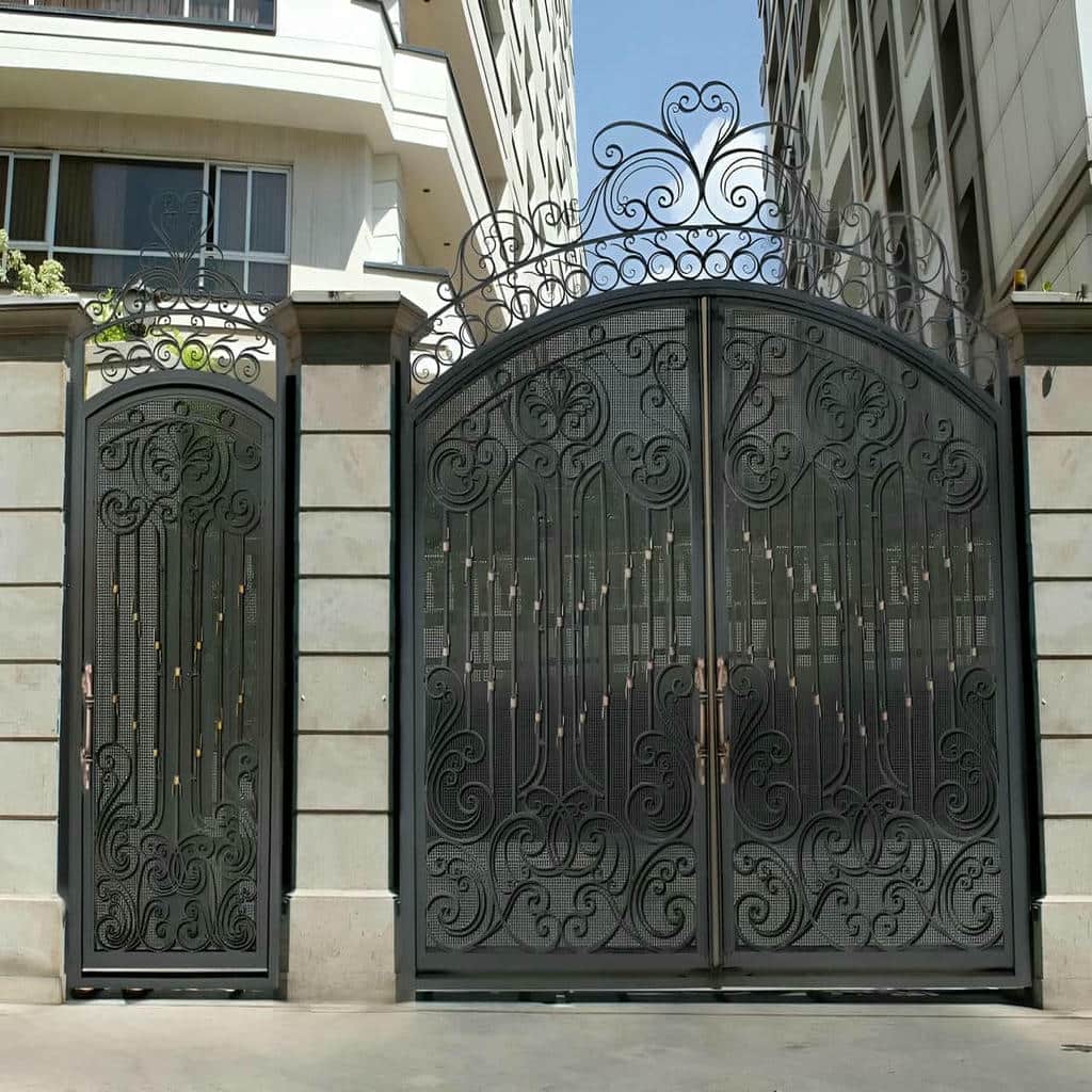درب فرفورژه در مرحله بررسی گارانتی