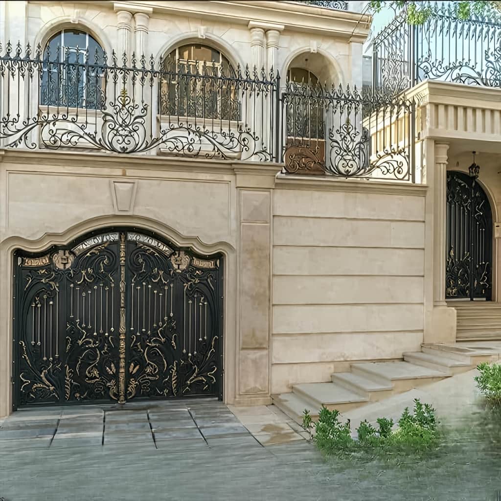 درب حیاط در کرمان با قفل مقاوم برای ورودی بزرگ ساختمان درب حیاط در کرمان با قفل مقاوم برای ورودی بزرگ ساختمان