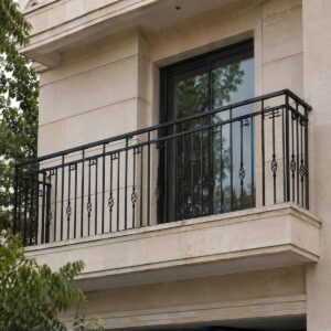 نرده بالکن فلزی با ساختار محافظ در استان بوشهر