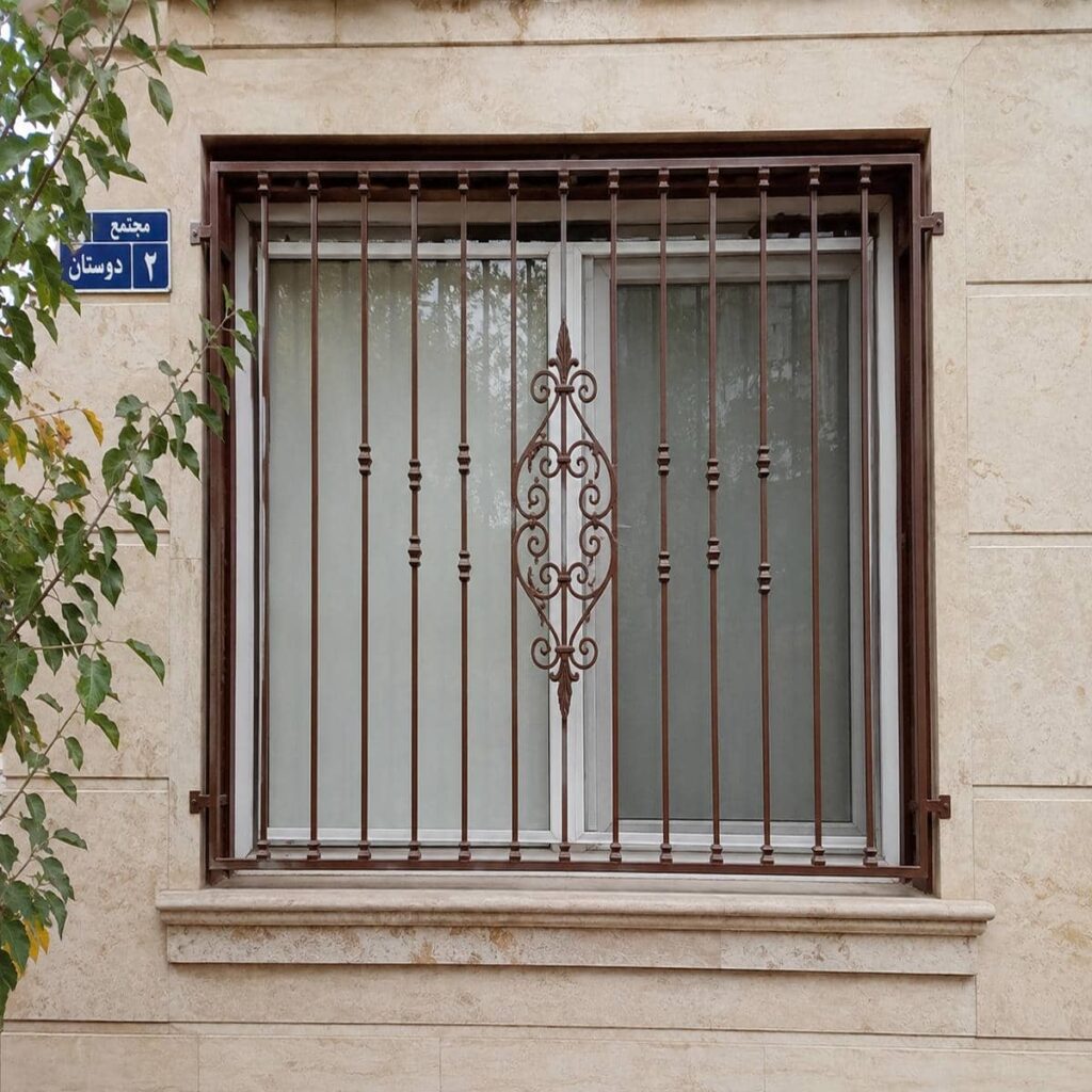 حفاظ پنجره گلنرده در مرحله بررسی نمونه کار واقعی