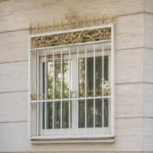 حفاظ پنجره آهنی مشکی برای کنترل ورودی در بیرجند