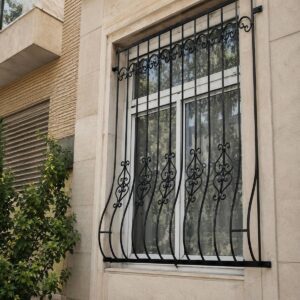 حفاظ پنجره آهنی مشکی برای امنیت ساختمان در تبریز