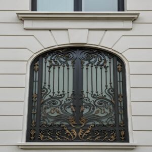 حفاظ پنجره دوجداره با پروفیل فلزی ظریف